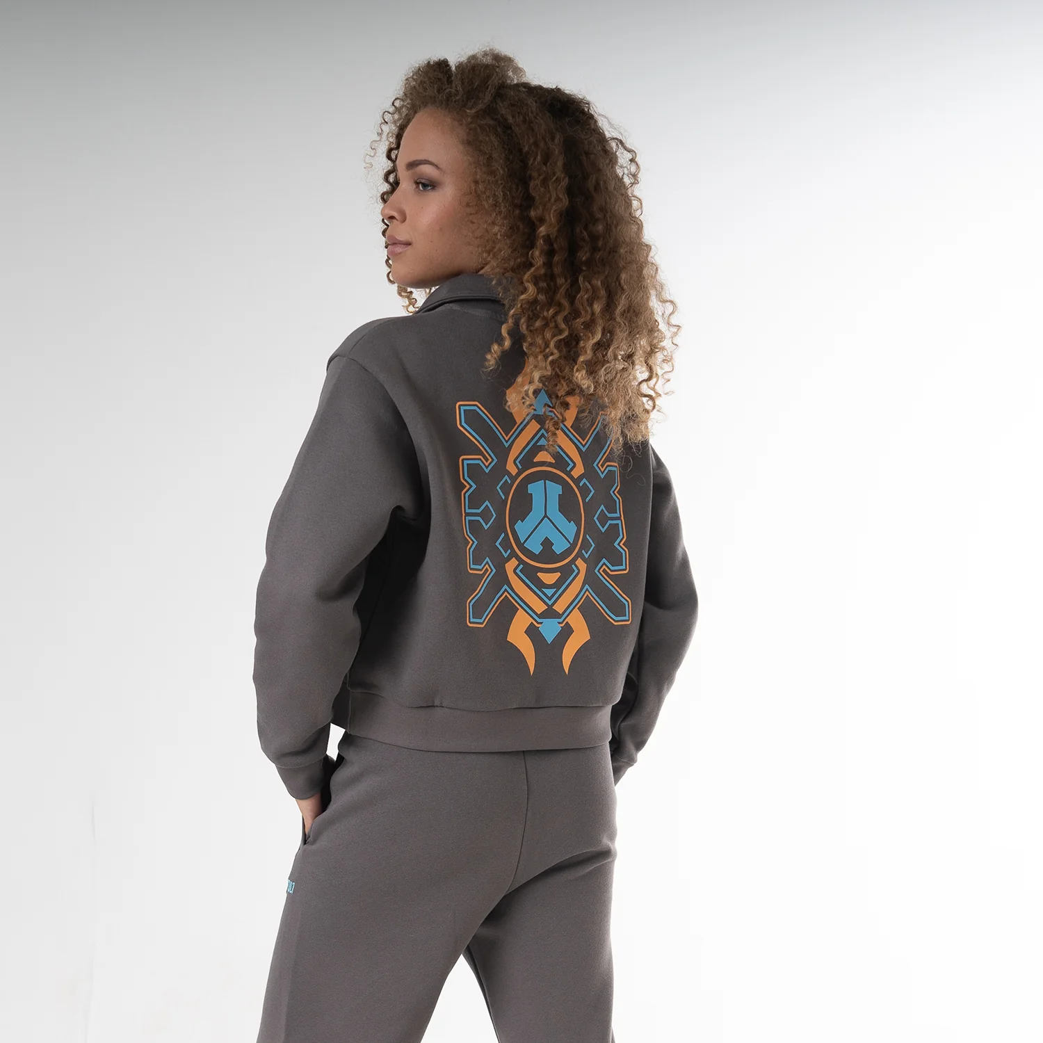 Defqon.1 Kick Off Mole grey Cropped sweater - Image 4