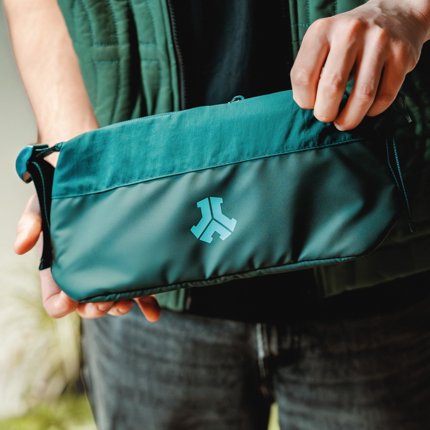 Defqon.1 Camping Toiletry bag - Image 2