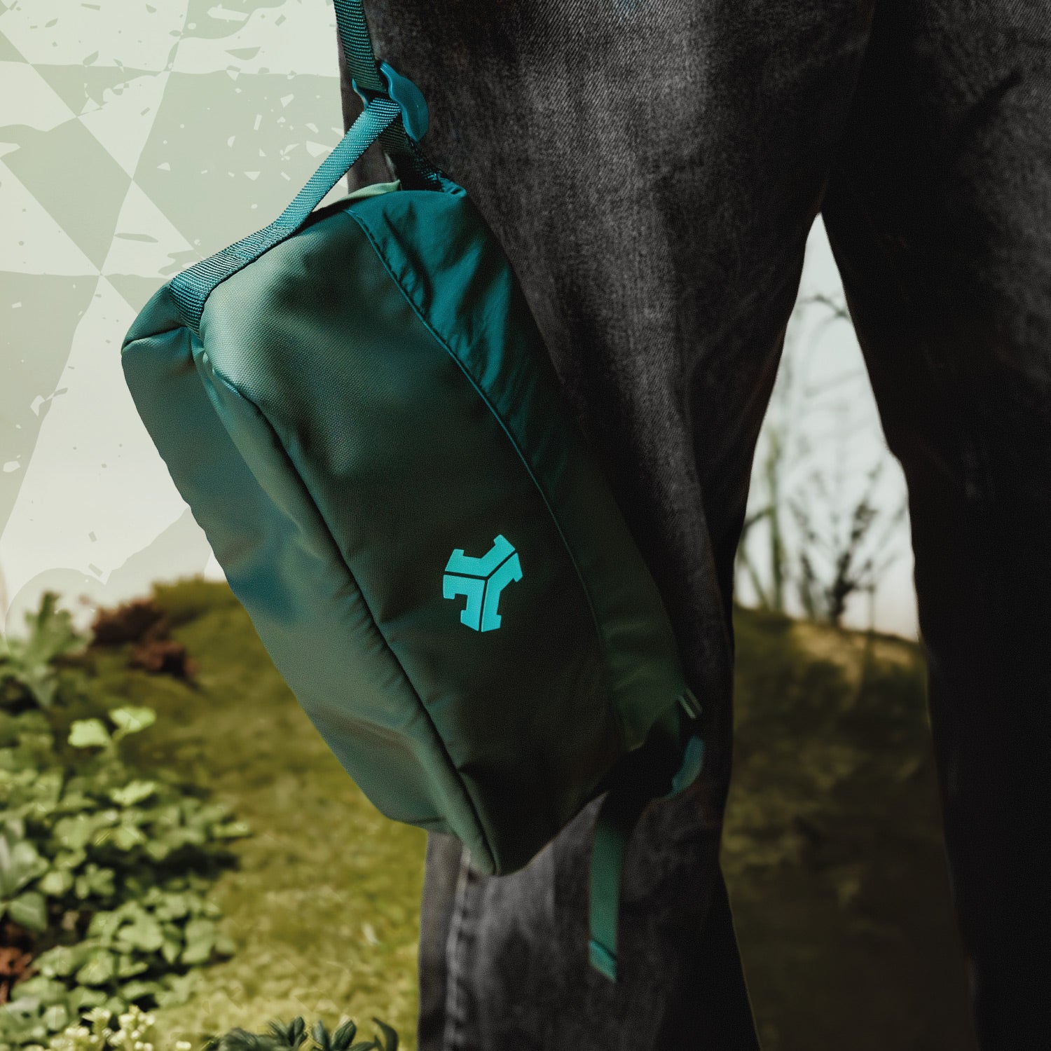 Defqon.1 Camping Toiletry bag - Image 4